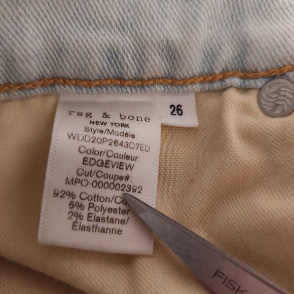 Rag & Bone Womens Low Rise Slim Boyfriend Jeans 26 Light Wash Distressed Raw Hem - Picture 13 of 16